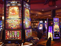 Pragmatic Play game interface showing feature triggers and tournament participation on asia777 login